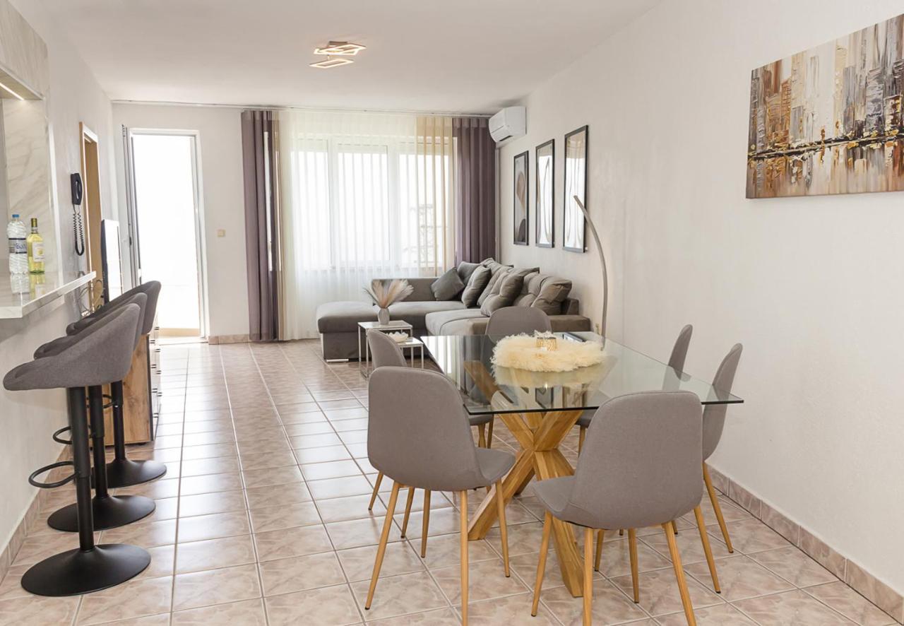 דירות Two Identical Designer 2Bd Flats With Sea View In Balchik By Flat Mаnager מראה חיצוני תמונה